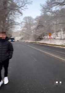 Bus bloccati per il ghiaccio, studenti a piedi dalla Cimina a Viterbo