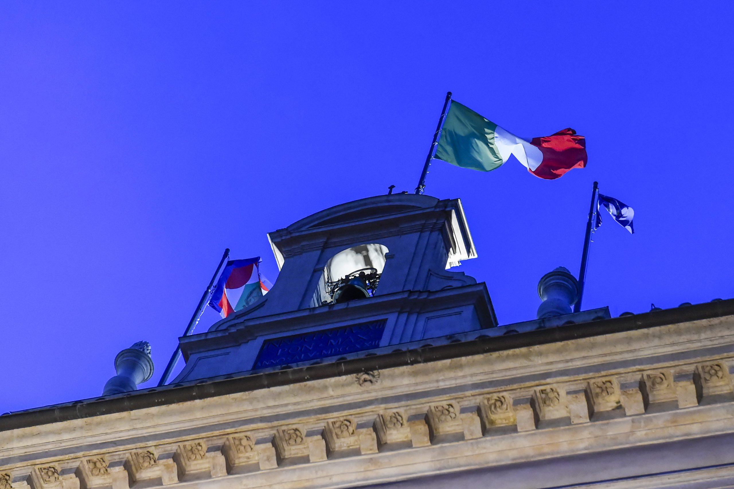 Si celebra oggi la Festa del Tricolore. Mattarella: “Simbolo unità e indivisibilità Paese”