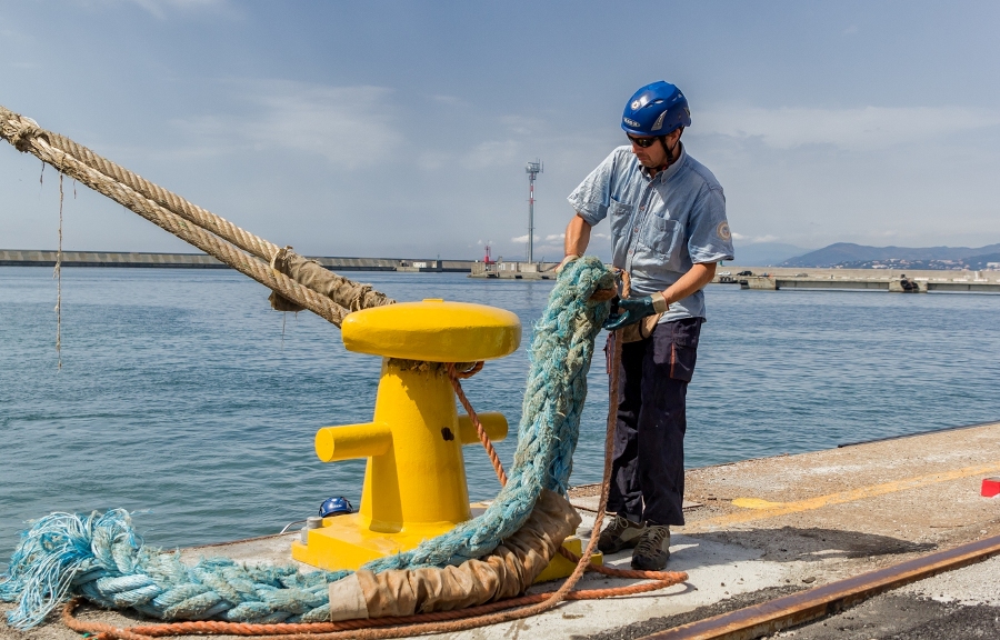 Civitavecchia, assunzioni al Porto: ecco per quali posti