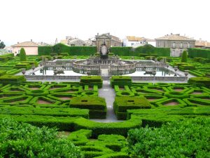 “Giardiniere per parchi storici”, bando della Regione Lazio