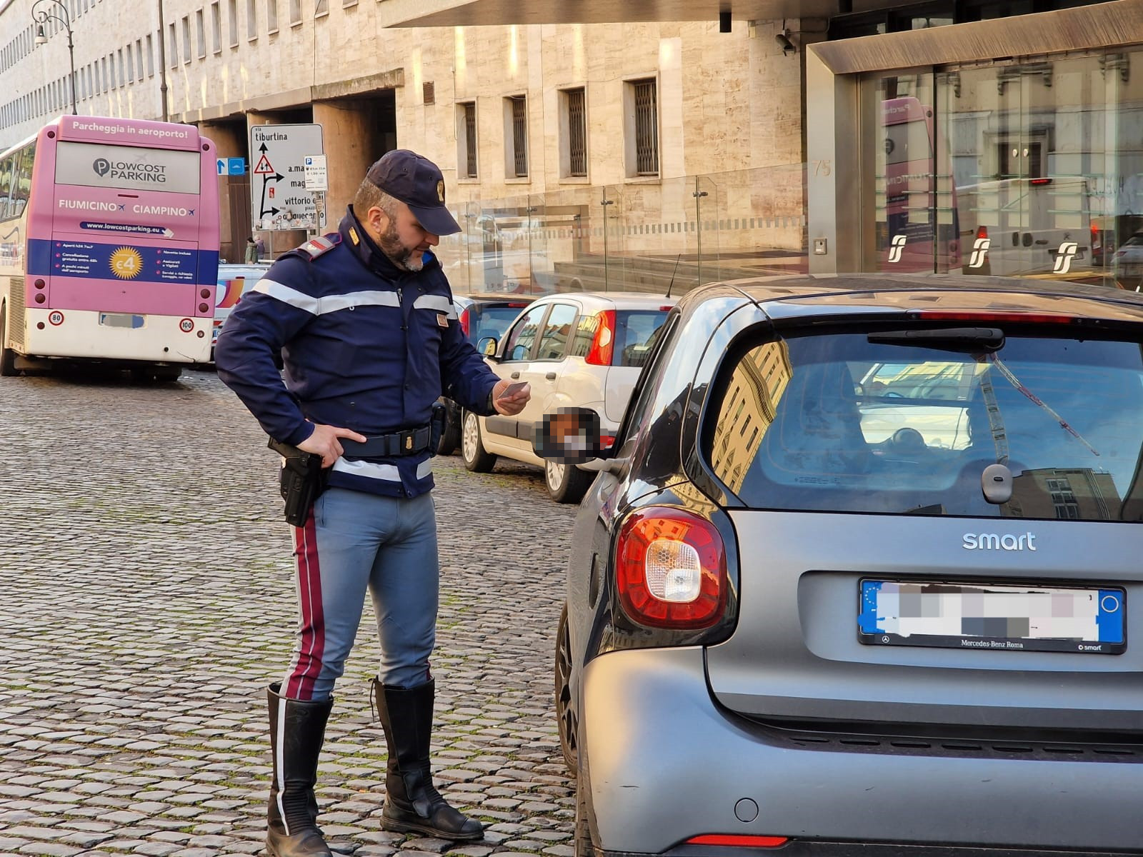 Roma – Maxi operazione interforze. 7 arrestati, 15 denunciati e oltre 4600 le persone controllate