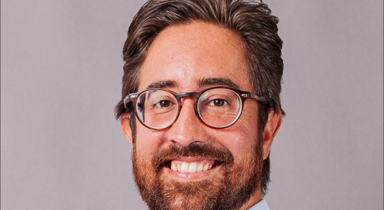 Roma, morto il consigliere circoscrizionale dem Enrico Gandolfi. Il cordoglio di Gualtieri