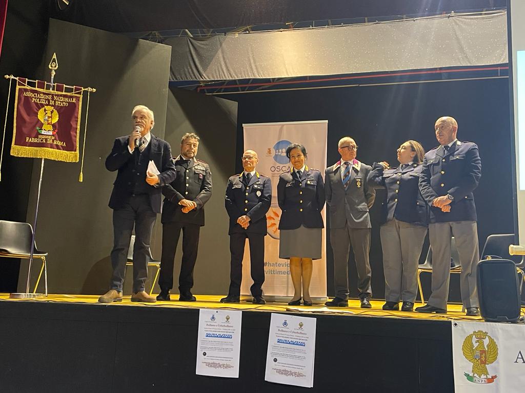 Polizia di Stato e Aquile Tricolori contro il bullismo a Fabrica di Roma