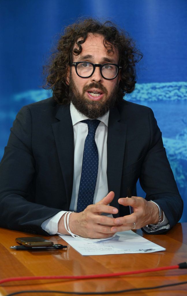 Regionali, Pascucci resta fuori per una manciata di voti: Verdi e Sinistra porta in consiglio Marotta