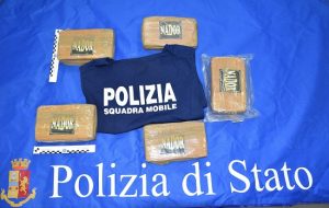 Alatri – Fratelli trovati in possesso di 5 kg di cocaina, arrestati
