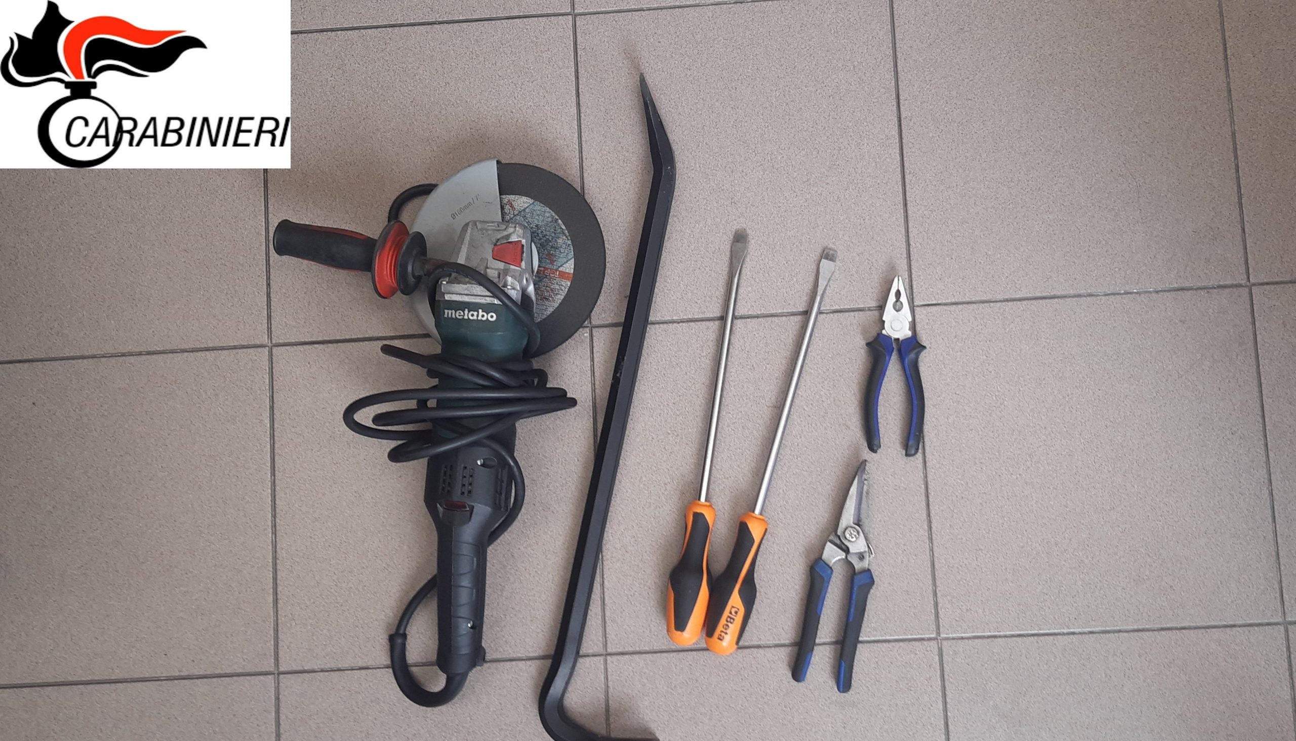 Ronciglione – Carabinieri denunciano per ricettazione due persone