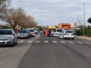 Rieti, auto si ribalta a Campomoro: coinvolti due bimbi