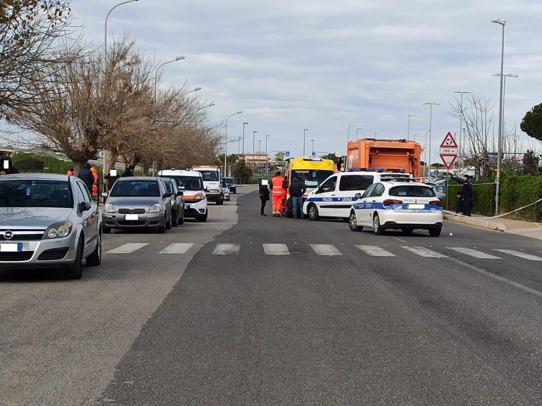 Rieti, auto si ribalta a Campomoro: coinvolti due bimbi