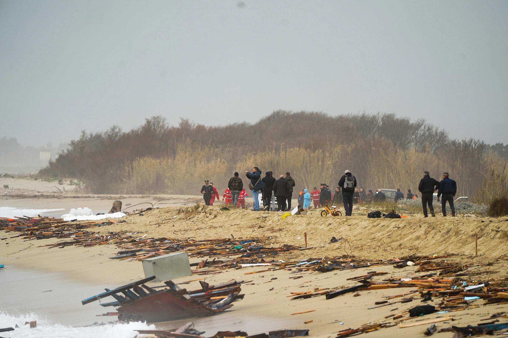 Naufragio a Crotone: il dolore e la polemica di Arci Viterbo