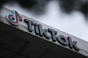 TikTok, Cina si opporrà “fermamente” alla vendita forzata dell’app