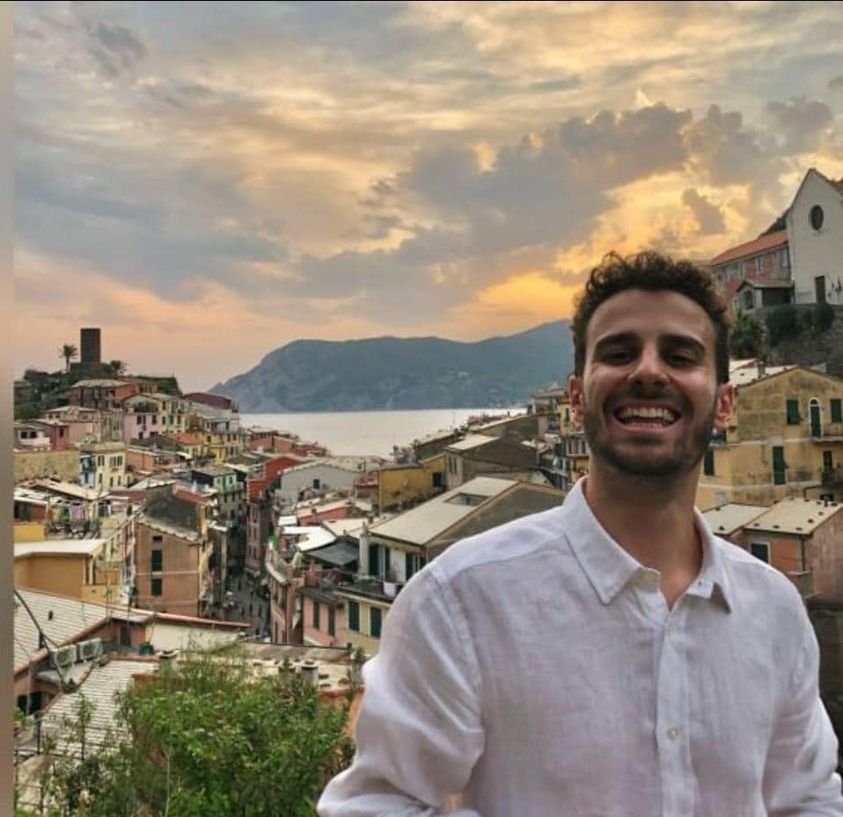 Fabrica di Roma piange Federico, travolto a Milano da un autobus