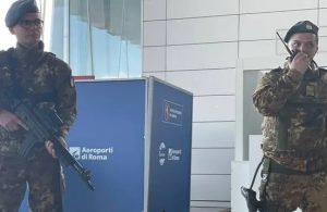 Fiumicino, cambio della guardia all’aeroporto: per “Strade sicure” l’Esercito lascia il posto all’Aeronautica Militare
