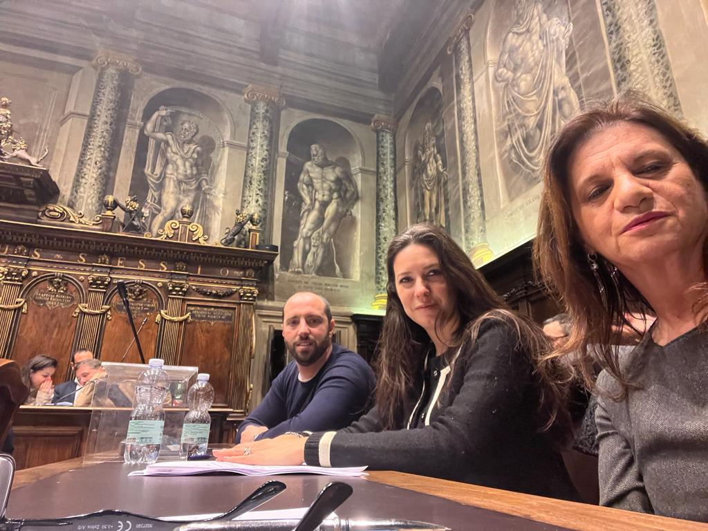 FdI: “Cantieri? La prima mezz’ora di parcheggio gratis”