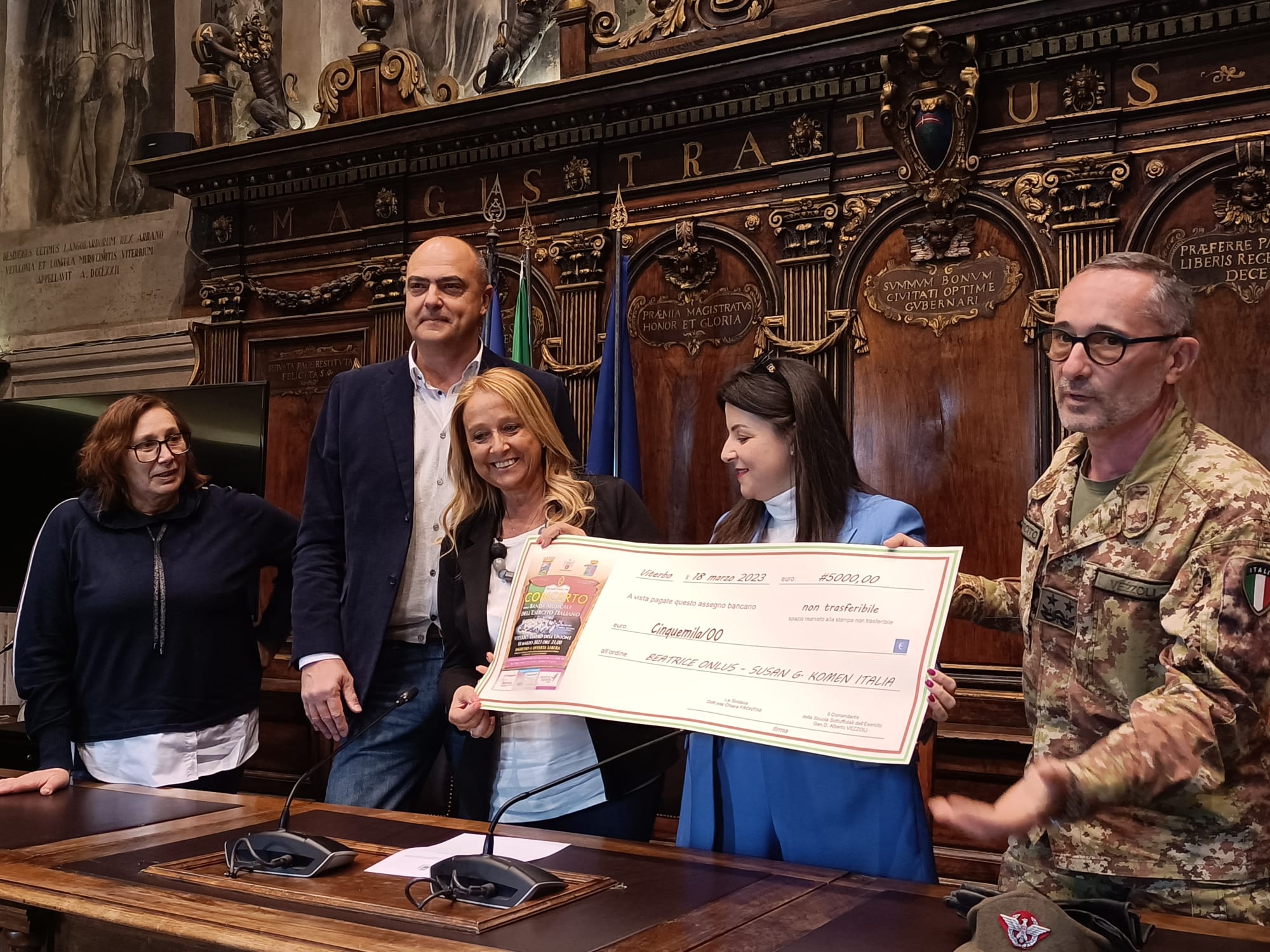 Concerto Banda Musicale dell’Esercito, raccolti 5.000 per le associazioni Beatrice e Komen