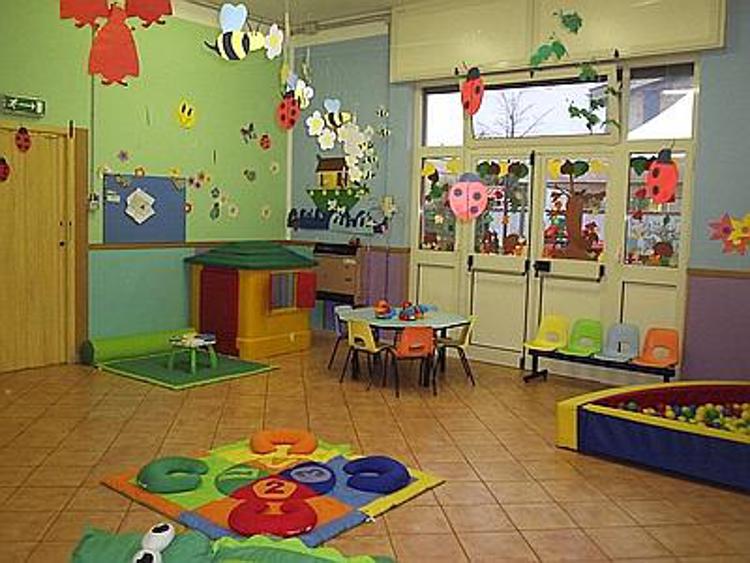 Caos asili nido, fuoco incrociato sull’assessore Notaristefano