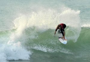 Elezioni, Tidei lancia Santa Marinella “Città del Surf”: “La spiaggia di Banzai verrà completamente riqualificata”