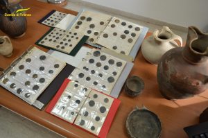 Terracina – Sequestrata rara collezione di reperti archeologici