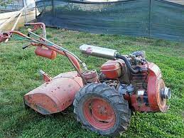 Sant’Oreste, perde il controllo della motozappa e resta schiacciato: muore 63enne