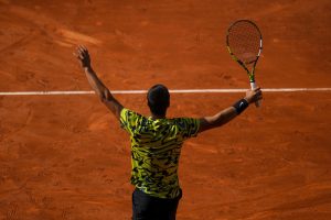 ATP Cincinnati: Alcaraz e Djokovic ai quarti, fuori Tsitsipas e Medvedev
