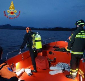 Barca si ribalta sul Lago Maggiore, quattro morti