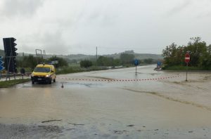 Maltempo nelle Marche e in Emilia Romagna, piogge e allagamenti