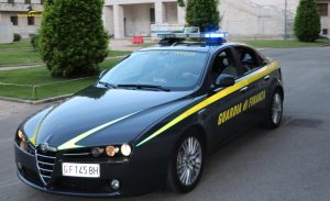 Acilia – In auto con oltre 100 mila euro di cocaina, arrestato 26enne