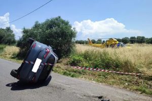 Cerveteri, scontro fra auto in Via Zambra: bimba di 3 anni in codice rosso