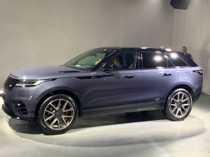 Motori, ecco la nuova Ranger Rover Velar: design ed efficienza