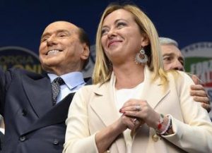 Berlusconi, Meloni serra file governo: “Avanti uniti, glielo dobbiamo”
