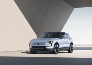 Motori. Ecco Volvo EX30, piccolo ma grande potenziale