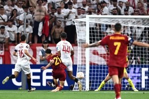 Roma ko ai rigori, il Siviglia vince l’Europa League