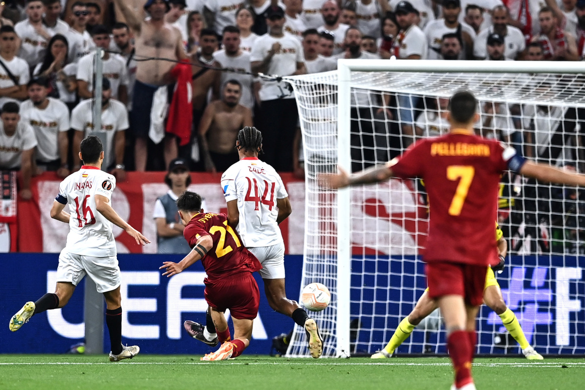 Roma ko ai rigori, il Siviglia vince l’Europa League