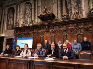 Niente ristori ai commercianti, Frontini: “Abbiamo portato le persone, ora è compito loro far sì che acquistino”