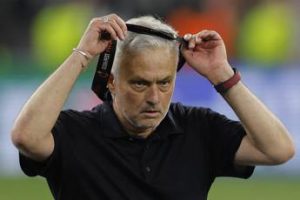 AS Roma, ricorso Uefa respinto: 4 giornate a José Mourinho