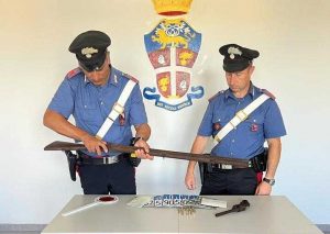 Bracciano, ladro seriale di moto e detentore illegale di armi: arrestato 49enne italiano