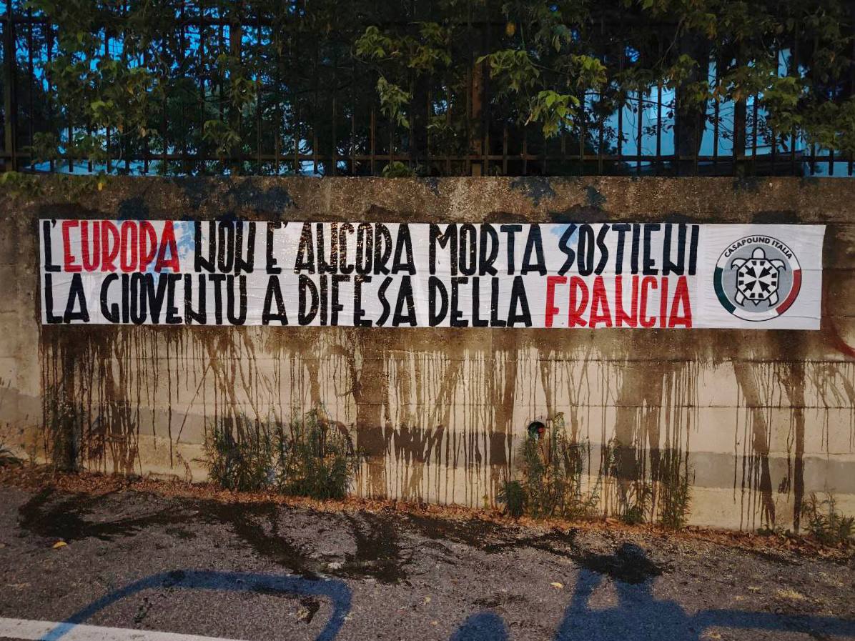 Civitavecchia – Rivolte in Francia, CasaPound: “il nostro sostegno va alla gioventù europea”