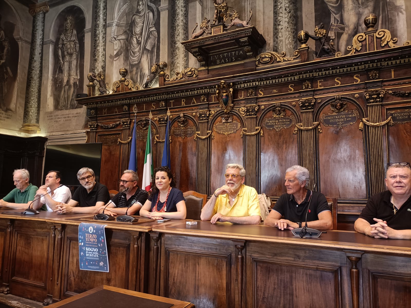 Cena “Terzo tempo”: 600 sedie e un tavolo lungo via Marconi