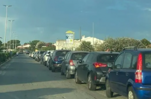 Cerveteri – Auto in strada per non pagare il ticket