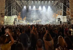 Civitavecchia summer festival, sul palco due big del rap: Geolier e Luchè