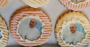 Lisbona – Dai pasteis de nata ai biscotti “del Papa”, spopola pasticceria