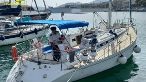 Ponza, la Guardia di Finanza sequestra imbarcazione con falsa bandiera