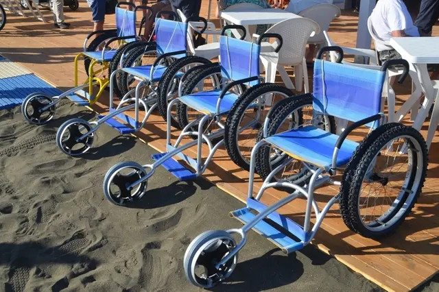 Cerveteri – Torna “Liberamente”, da oggi in funzione le spiagge attrezzate per disabili