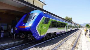 Rieti – Presentato il “Blues”, treno ibrido del Regionale di Trenitalia