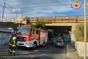 Civitavecchia, si sbriciola ponte ferroviario: tragedia sfiorata a San Gordiano