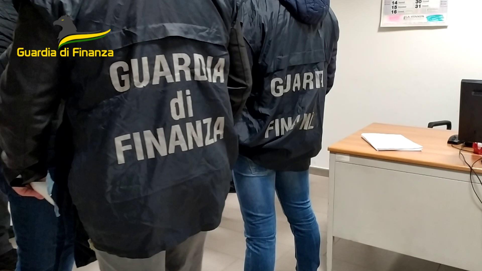 Pescara – Cooperativa del soccorso con ambulanze, la Gdf sequestra beni per oltre 10 milioni