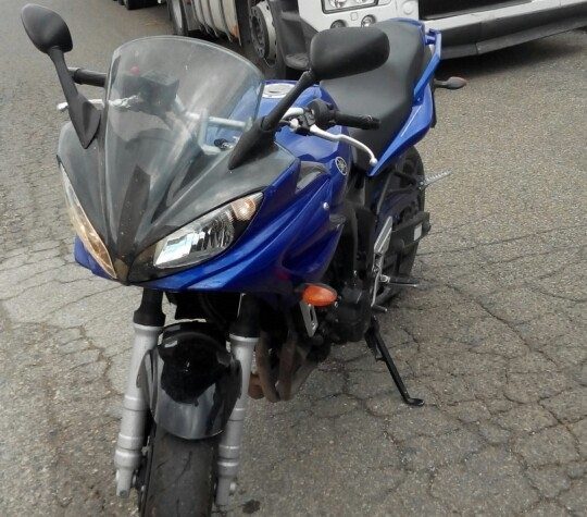 Moto si schianta contro auto sulla Verentana, muore centauro di Capodimonte