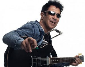 Live gratuito di Edoardo Bennato al Castello di santa Severa