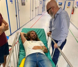 Civitavecchia – Incontro in Comune con i mercatali finisce in rissa. L’assessore Perello in ospedale