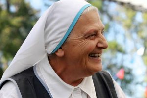 Sora – La comunità sorana piange la scomparsa di Madre Elvira, la suora degli ultimi