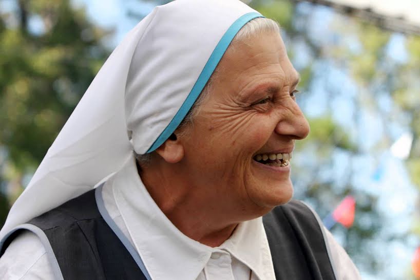 Sora – La comunità sorana piange la scomparsa di Madre Elvira, la suora degli ultimi